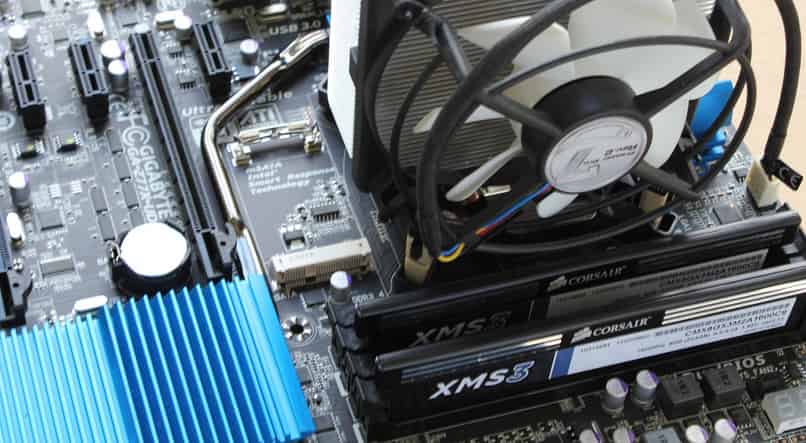 RAM-muisti, jonka voin asentaa ja tukea tietokoneeni