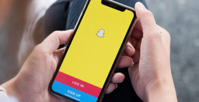 Kuinka palauttaa poistetut Snapchat muistot 2021