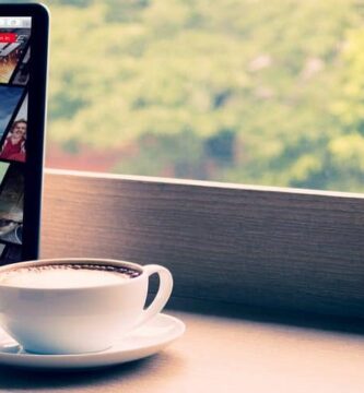 Netflix Computer Laptop Featured 1000x500