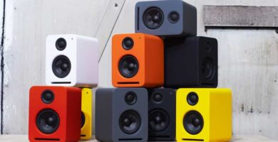 altavoces colores 12879