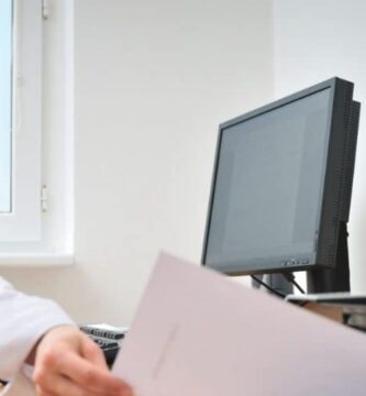 business person working with printer featured 1000x500