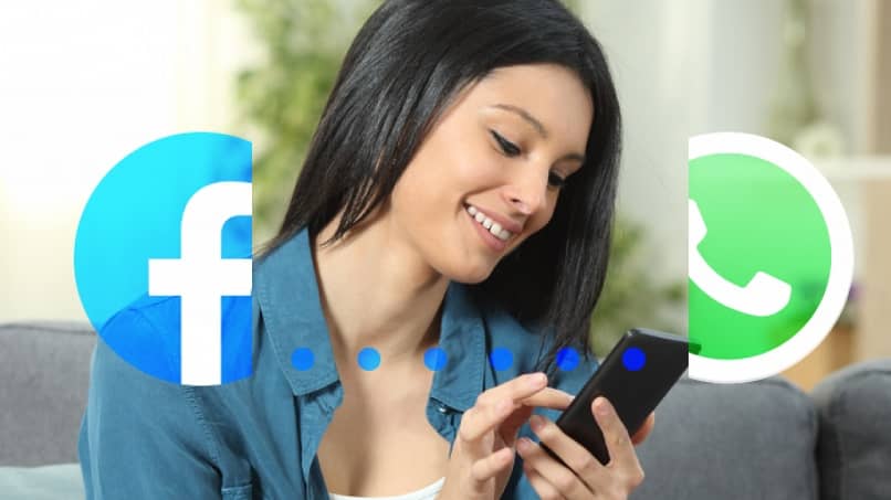 chica usar telefono redes sociales 13963