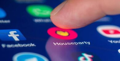 dedo smartphone HouseParty icono