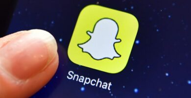 Ilmoittaako Snapchat jollekin, kun katsot hänen sijaintiaan Snap-kartalla 48 does snapchat notify someone when you look at their snap map 1