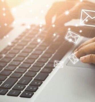 email laptop computer keyboard featured 1000x450