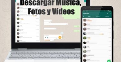 laptop chat movil whatsapp