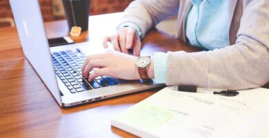 Kuinka aktivoida, tietää ja tarkistaa online-P-EBT-korttini saldo espanjaksi 34 persona laptop 12085