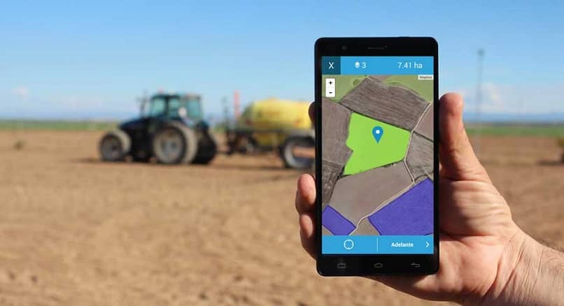mobiili sovellus, jolla mitataan avointa maastoa ja tausta-alue maatilalla ja kaivinkoneella