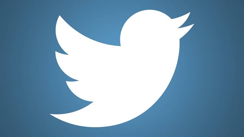 virallinen twitter-logo