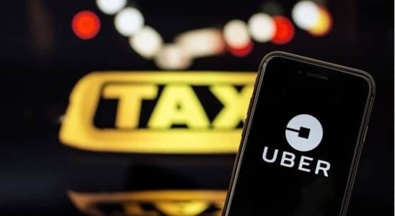 App Urbe Taxi tumma tausta