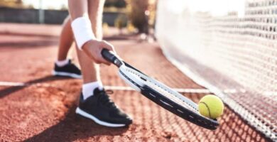 Kuinka pelata Googlen piilotettua tennispeliä pääsiäismuna 31 Tennis Featured 1000x450