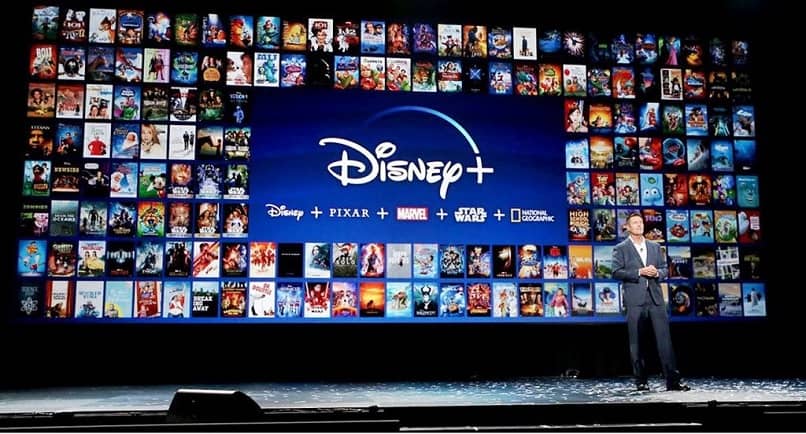 hombre pantalla programacion disney