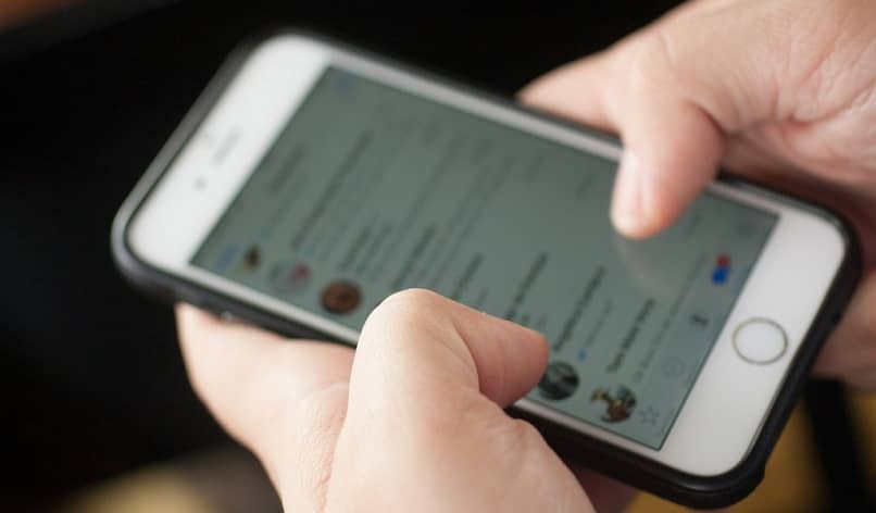 Kuinka annan tai ajoitan syntymäpäivän iPhonen kalenteriin? (Esimerkki) 1 iphone blanco