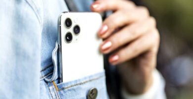 Kuinka käyttää Applen Find My -sovellusta 7 iphone camera featured 1000x450