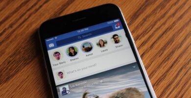 Kuinka laittaa kappaleiden sanoitukset Facebook-tarinoihin Facebook Stories Lyrics (esimerkki) 22 letras con canciones historias
