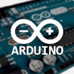 logo blanco de arduino