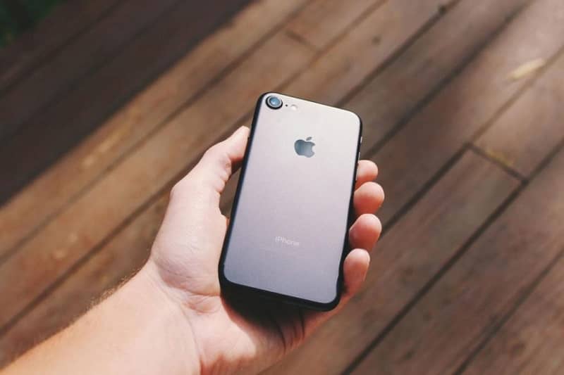 Kuinka tietää päivämäärä, jolloin valokuvasi otettiin iPhonessa (esimerkki) 1 mano iphone 1