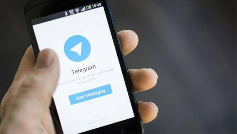 mano logo telegram movil