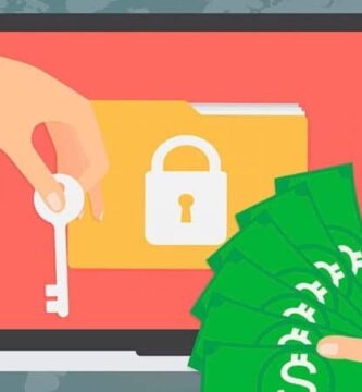 pantalla de laptop y dinero