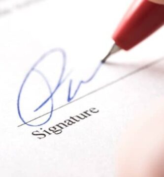 Kuinka käyttää useita allekirjoituksia Gmailissa 3 signature featured 1000x450