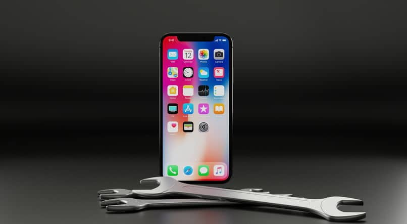 Kuinka päivittää iPhonen App Store -kaupan uusin versio? (Esimerkki) 1 smartphone llaves inglesas 1