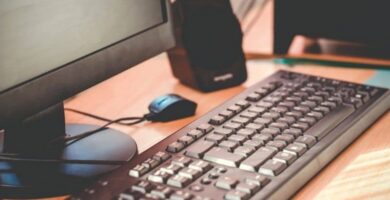 Kuinka vapauttaa tilaa Windows 10 Creators -päivityksen asentamisen jälkeen? 4 teclado pc 1