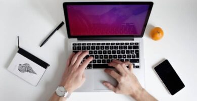 Tietojen tuominen Excelistä OpenOffice-tietokantaan (esimerkki) 18 usando portatil