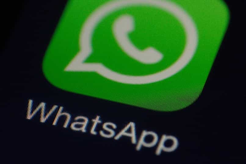 Kuinka tehdä Boomerang-vaikutus WhatsApp-nauhoitettuihin videoihin iPhonesta 1 whatsapp icono 12385