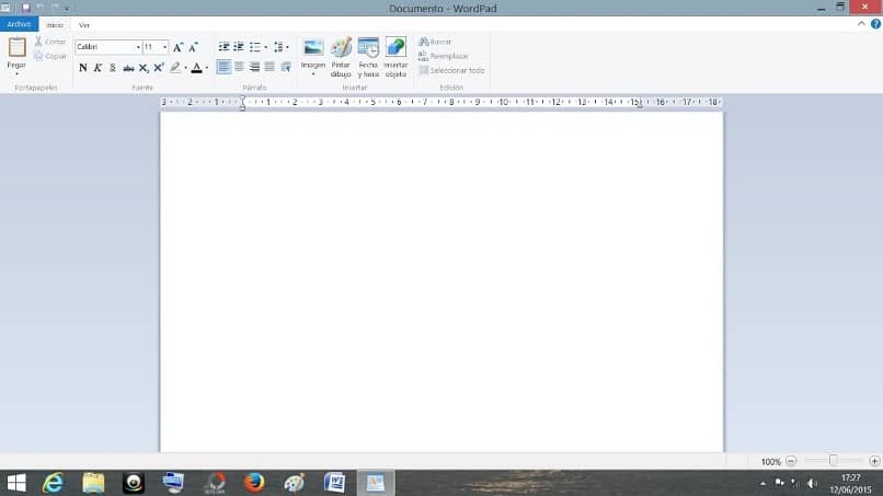 Microsoft Word -käyttöliittymä