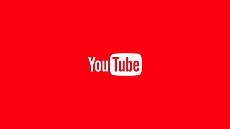 youtube-kirjaimet valkoinen symboli punainen tausta