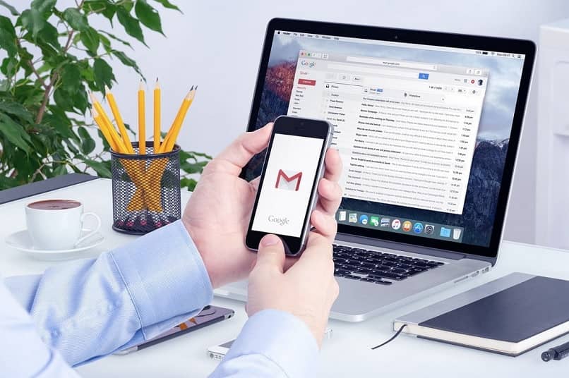 avaa gmail