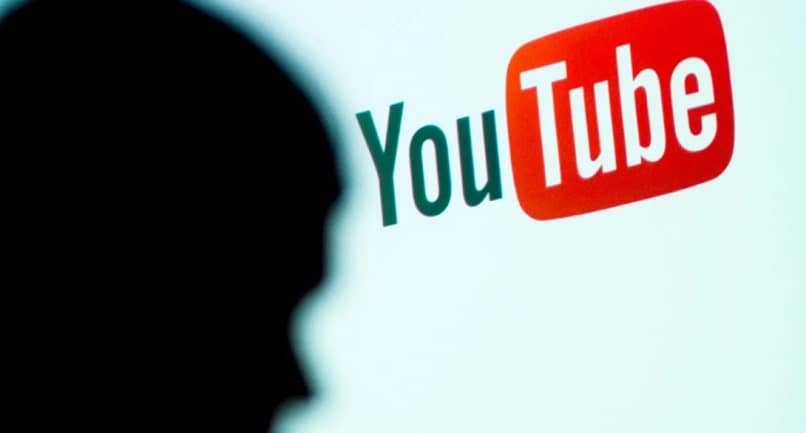 vierailut YouTuben sosiaalisissa verkostoissa