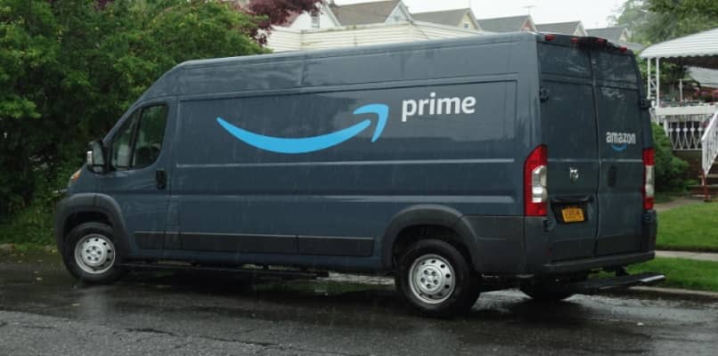 bus amazon prime 10123