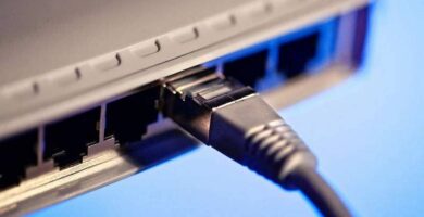 Kuinka muuttaa verkko julkisesta yksityiseksi Windows 10: ssä CMD: stä? (Esimerkki) | Katso miten se on tehty 24 cable de red publica