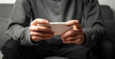Kuinka korjata virhe 15019 'Lempinimi ei ole käytettävissä' Call of Duty Mobilessa 14 persona jugando movil 10875