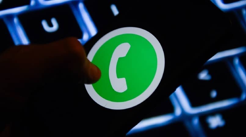 Mikä on ero lähetysluettelon ja WhatsApp-ryhmän välillä? 1 seleccion whats app