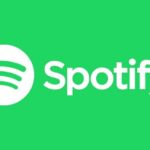 spotify sobre fondo verde