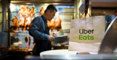 Kuinka monta prosenttia UBER EATS veloittaa ravintoloita? 12 uber eats restaurant