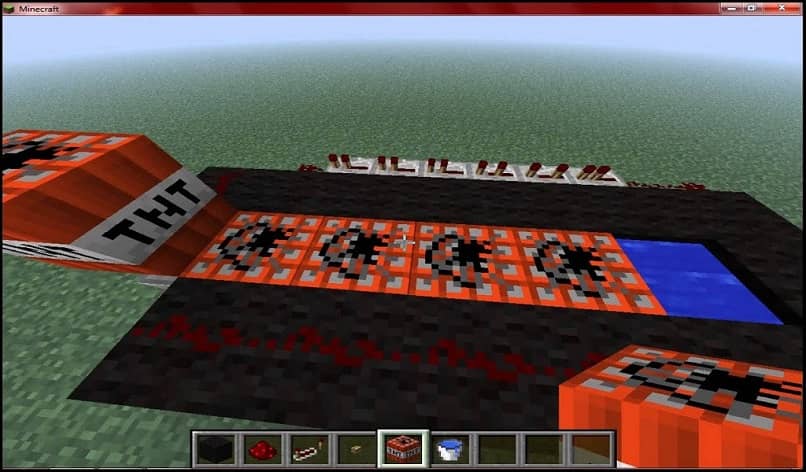 tnt räjähtää minecraftissa