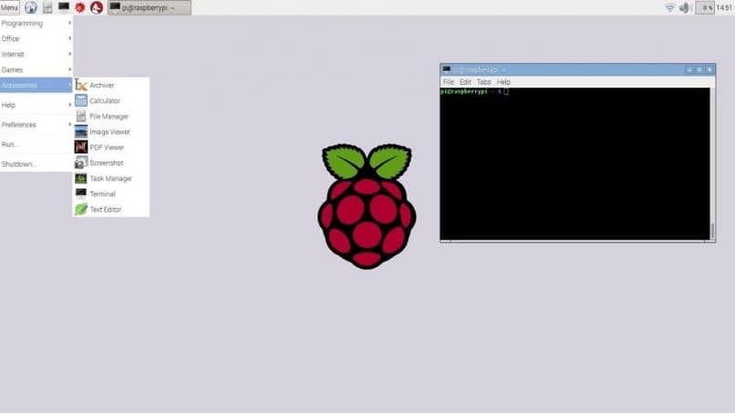   raspbian buster -versio menettämättä tietojani