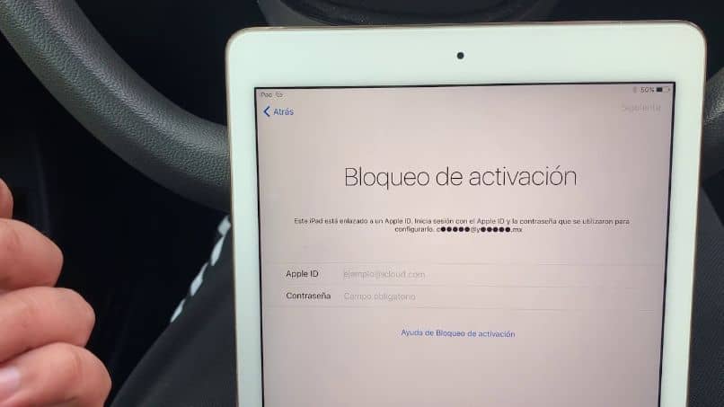 poista iphone -lukitus käytöstä