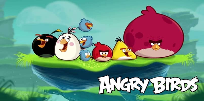 Angry Birds -pelin kansi