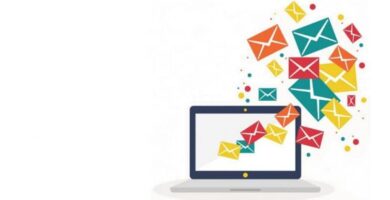 Kuinka luoda helposti vastaamatta jättämätön tai vastaamaton sähköposti 36 Laptop enviando correos caricatura