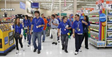 Kuinka monta työntekijää Walmartilla on? Mikä on työorganisaatiokaaviosi? 32 empleados walmart 12648
