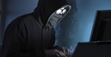 Kuinka tietää, onko puhelintani kuunneltu vai kuunneltu 12 hacker