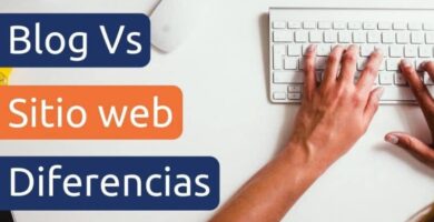 ilustracion de manos manejando un teclado