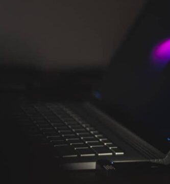laptop pantalla negra