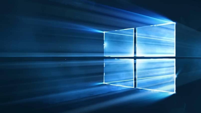 Kuinka siirtää ikkunan, joka on pois työpöydän näytöstä Windows 10: ssä? (Esimerkki) 1 logo de windows clasico