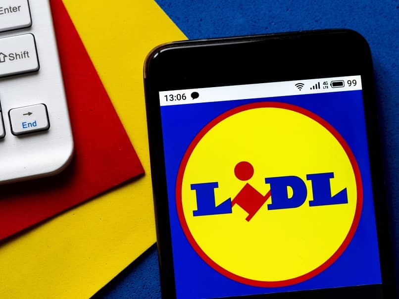 movil con logo de lidl 9244