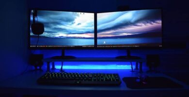 Kuinka työskennellä useiden monitorien kanssa samanaikaisesti Windows 10: ssä (esimerkki) 17 ordenador dos monitores